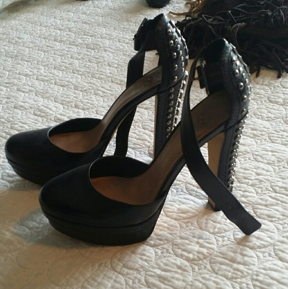 Stunning Vince Camuto platforms